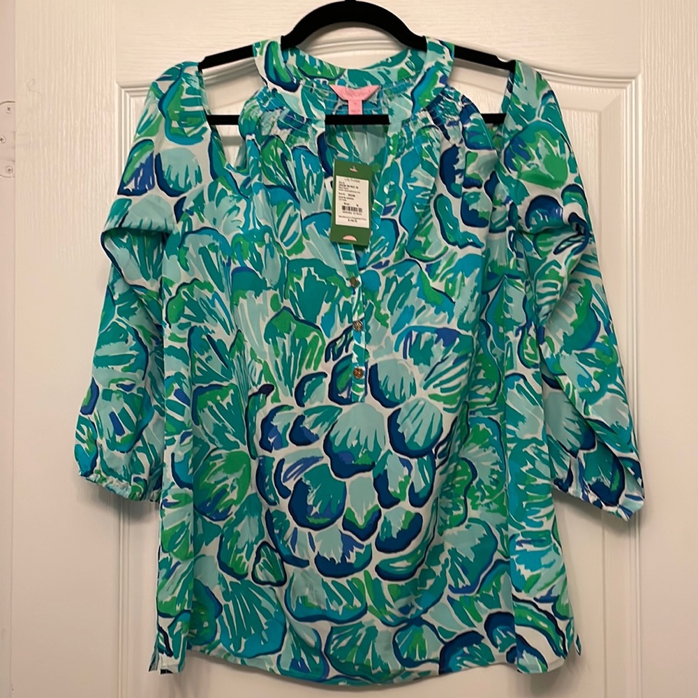Lilly Pulitzer cold shoulder top